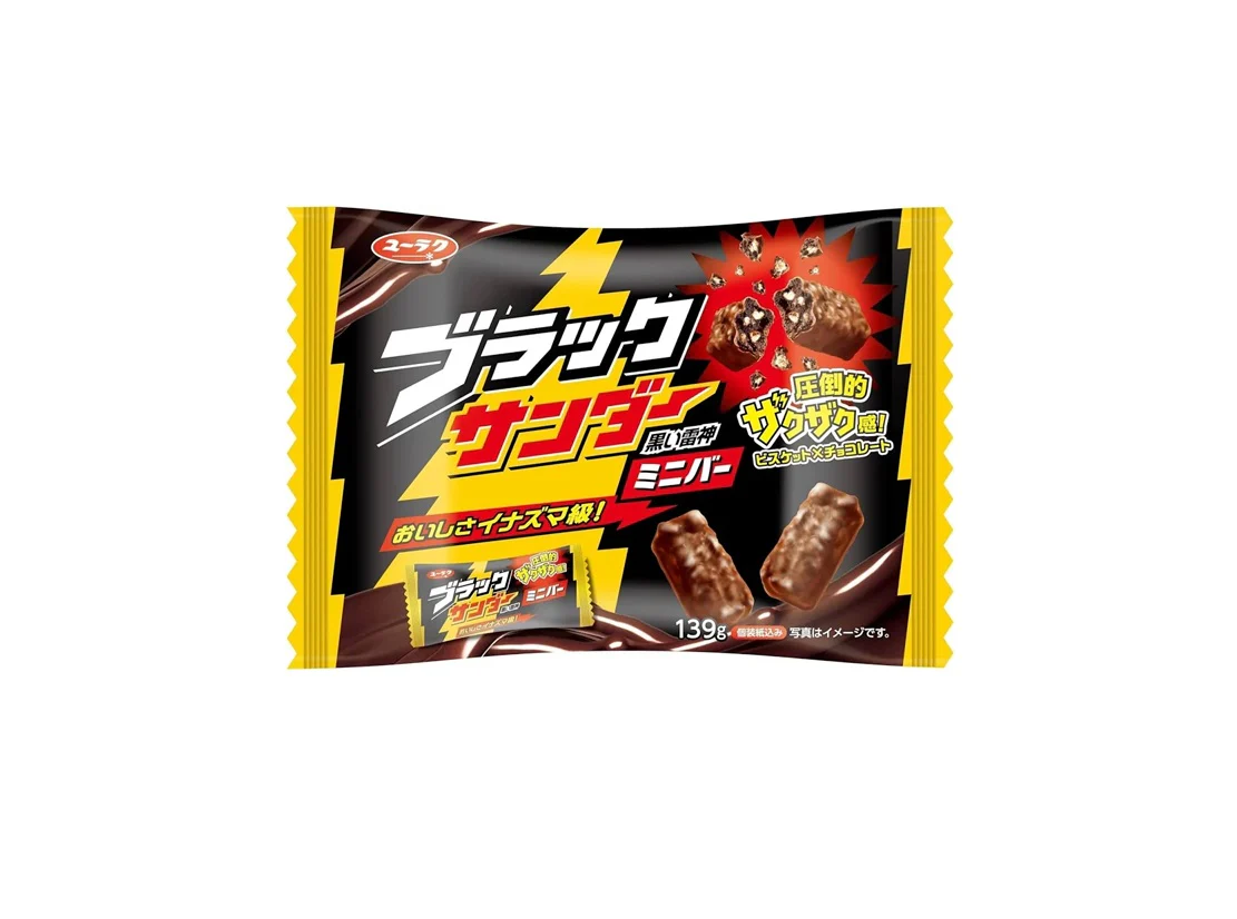 YURAKU SEIKA Black Thunder Chocolate Snack Bar 139g